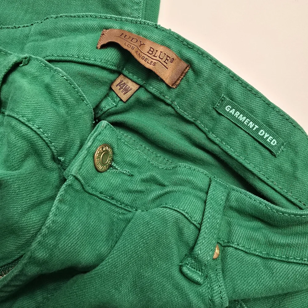 Judy Blue Women's Green Flare Jeans 14w - Picture 7 of 8